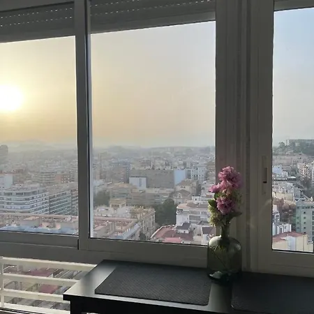 Sky Views Studio In City Centre Alicante Esterno foto