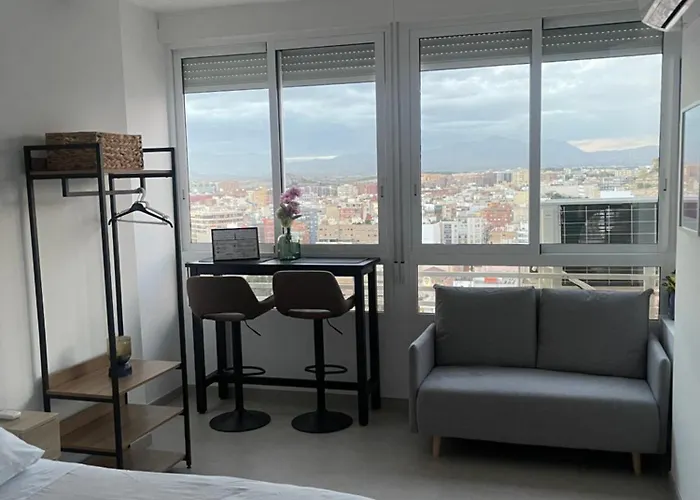 Sky Views Studio In City Centre