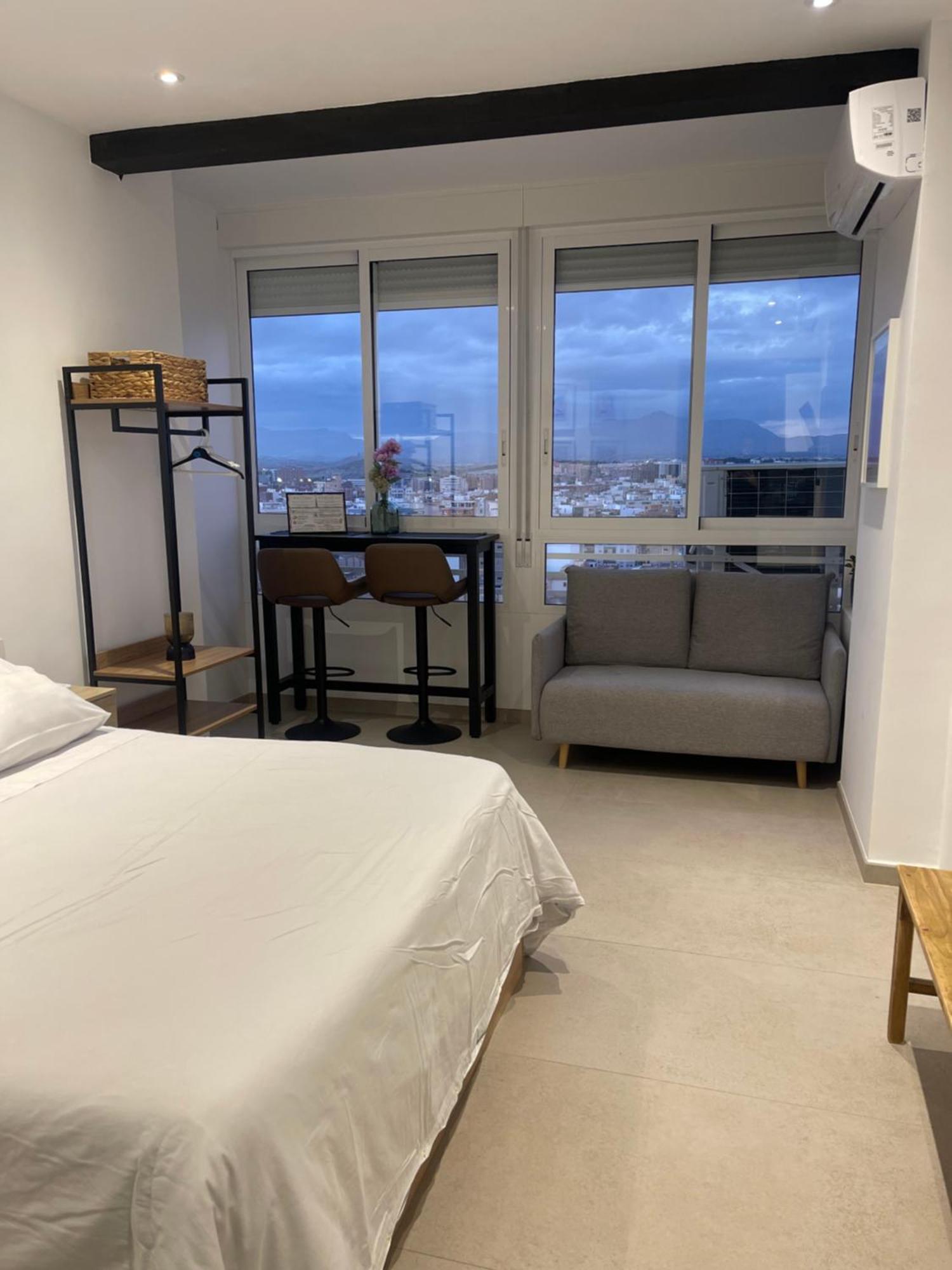 Appartamento Sky Views In Centre Alicante